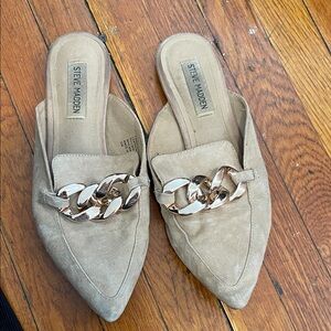 Steve Madden Beige Suede Mules with Chain Accent